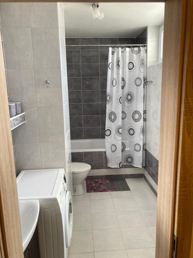 2 Rooms Apartment In Michalovce Zewnętrze zdjęcie